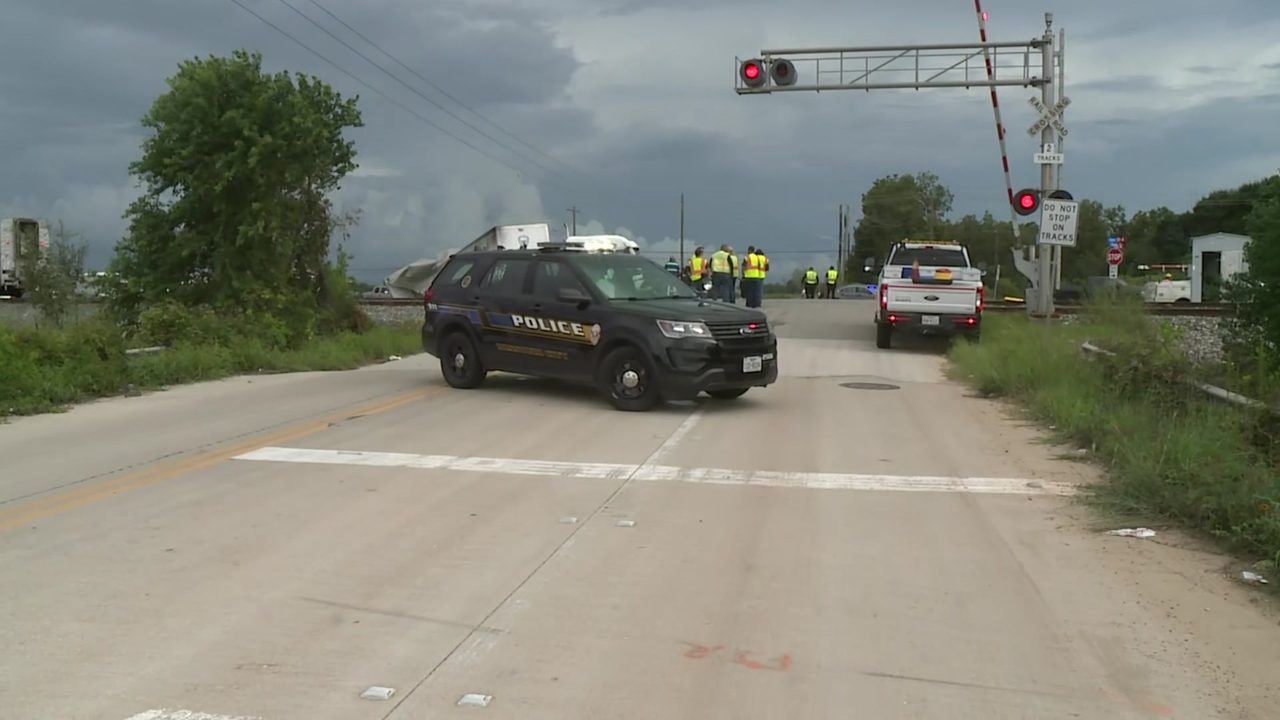 Veteran hopes to find woman who helped save his life after crash